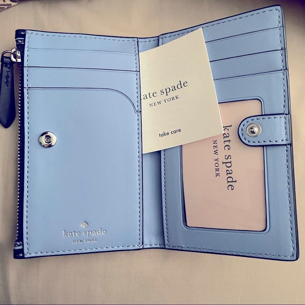 🚫SOLD🚫Kate Spade Spade Link Slim Bifold Wallet - Picture 3 of 3